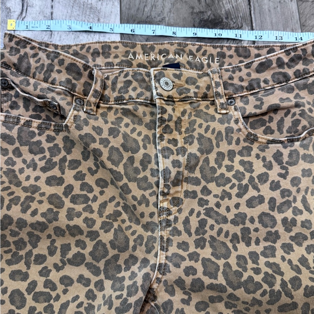 American Eagle Outfitters AE Stretch Leopard Low Rise Baggy Wide-Leg Pants 4 - Picture 7 of 11